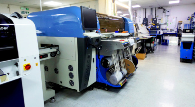 Surface mount machines at TTi